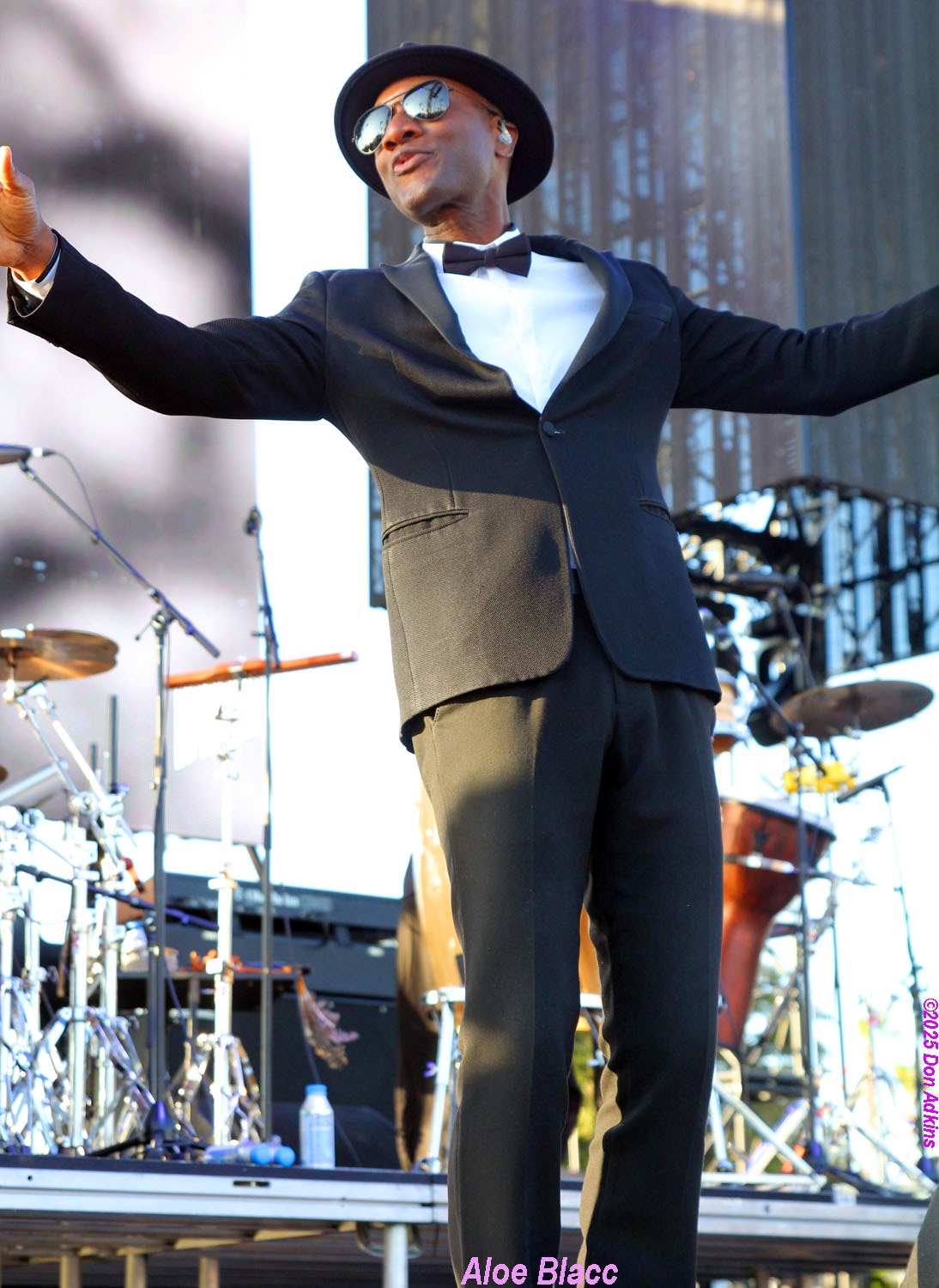 Aloe Blacc performing live on stage